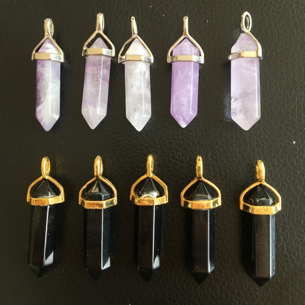 Amethyst (5x) and Onyx (5x) Pendants